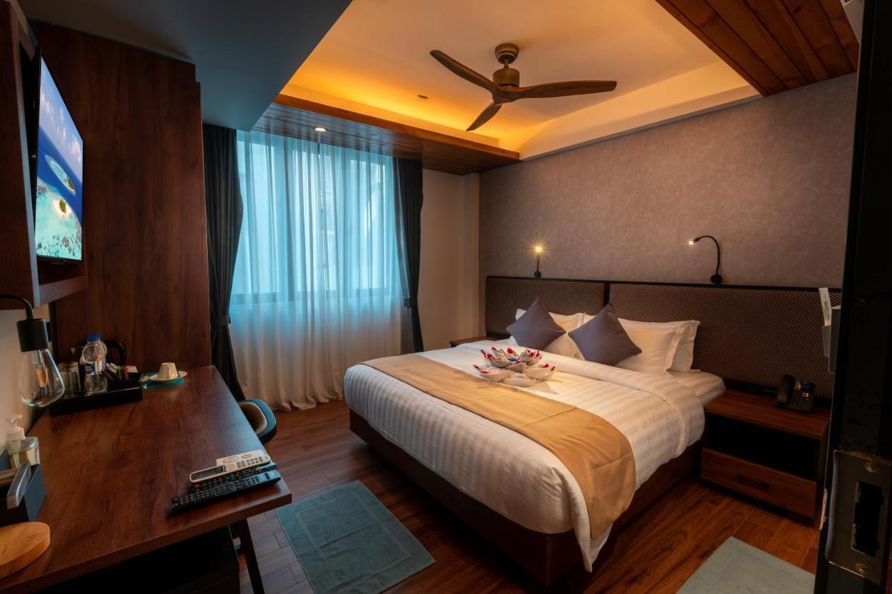 Chen Beach Inn 훌루말레 외부 사진